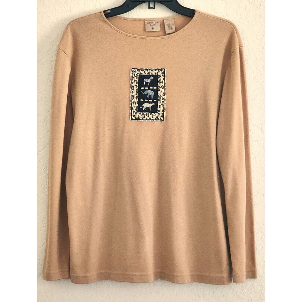 Top-Mountain Lake-Beads-Zebra-Elephant-Tiger-Tan Color-Long Sleeves-Size LRG